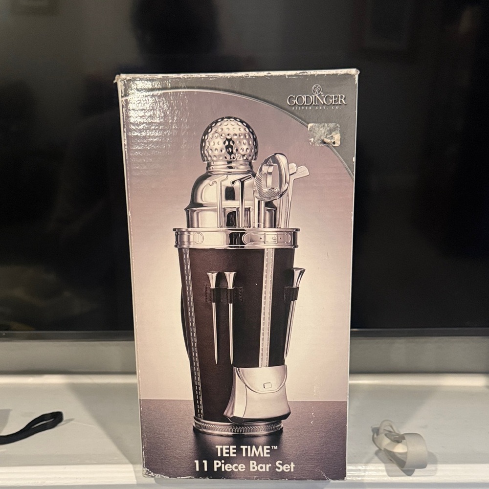 Godinger Tee Time Silver and Black Bar Set